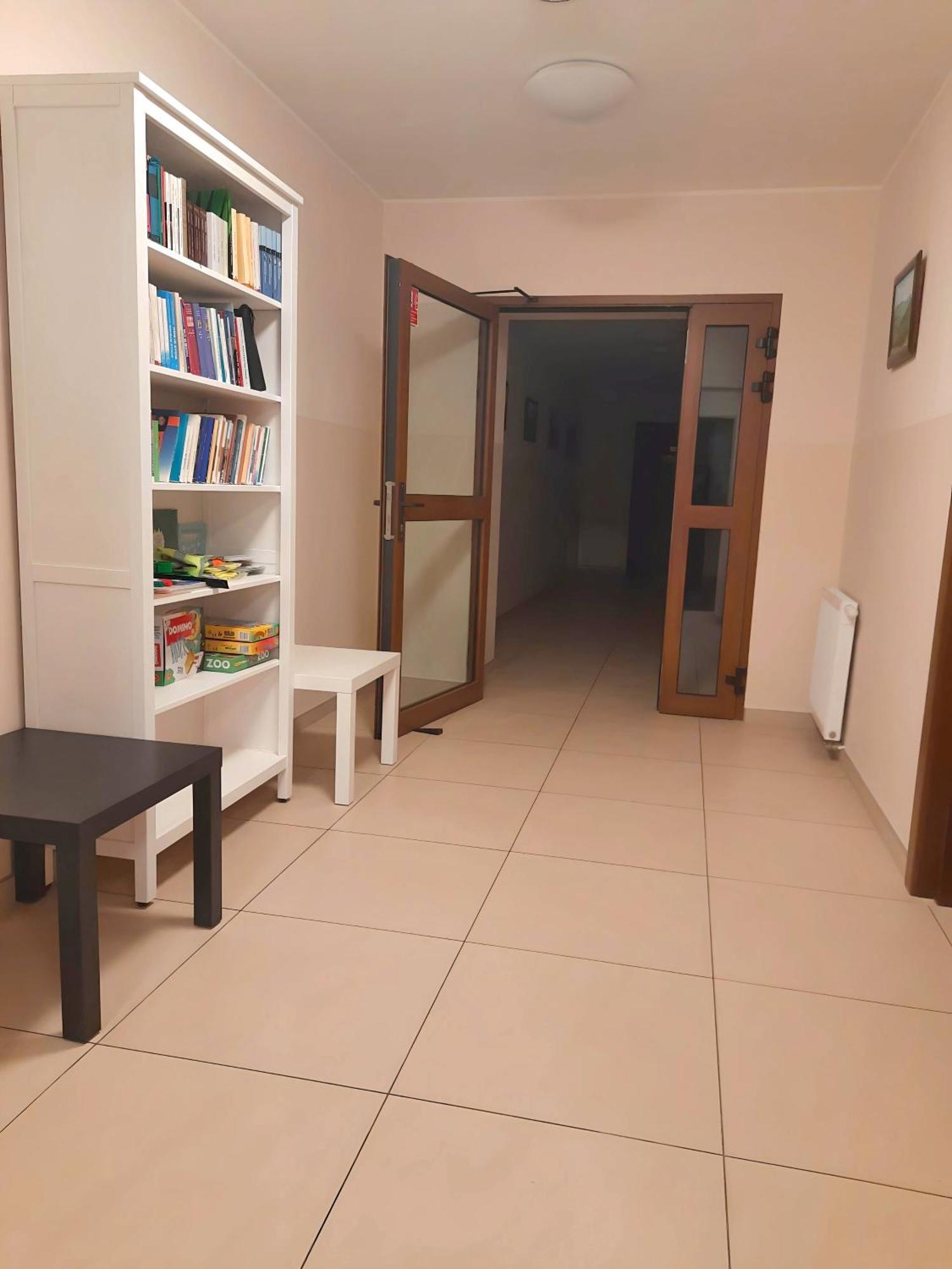 Karmelitanski Dom Goscinny Zawoja Exterior foto